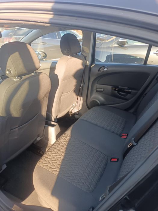Opel Corsa D 1.4 rok  2013