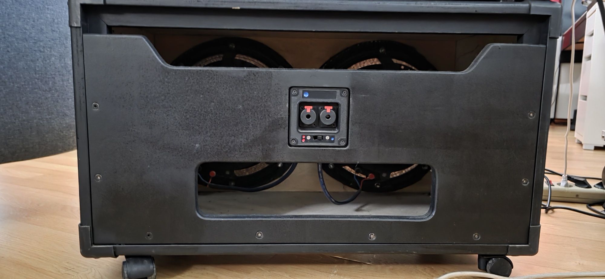 Colunas para guitarra EV Force 12