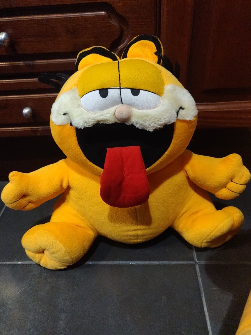 Garfield grande e pequeno