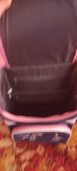 Портфель шкільний