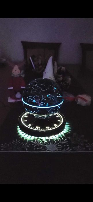 Lampa Nocna LED RGB Z efektem gwiazd – DO POKOJU DZIECKA I GRACZA