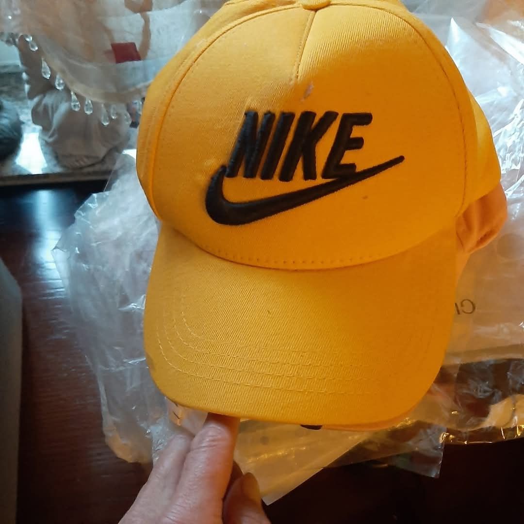 Czapka z daszkiem