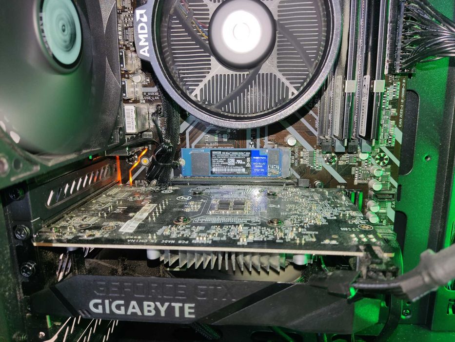 KOMPUTER STACJONARNY_AMD Ryzen 5 3600 6/16GB/500gb/GTX1650/W10X