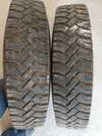 Vendo pneus para reboque trator