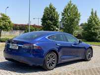 Tesla Model S 75