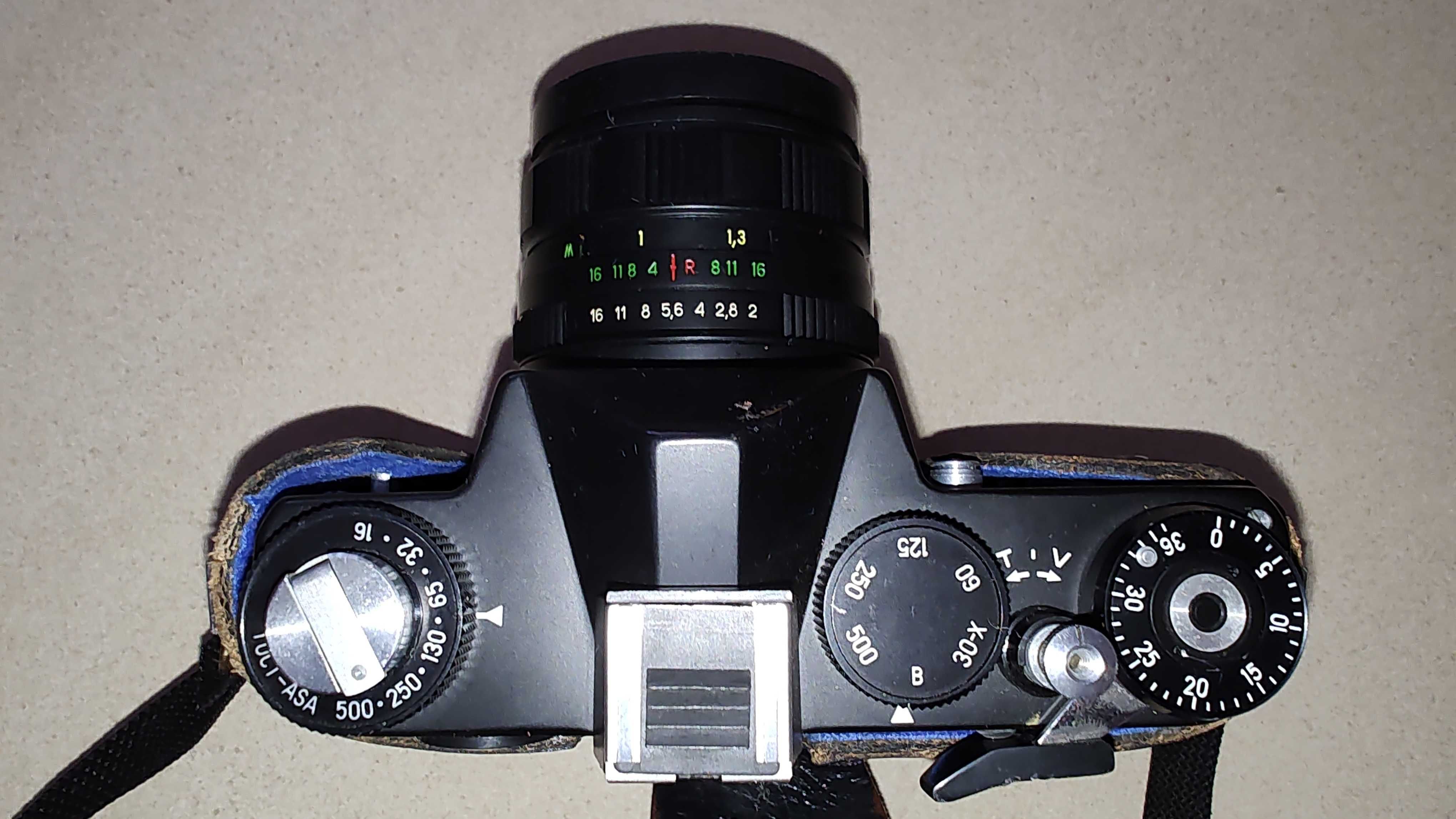 Aparat Zenit 12 XP z lampą błyskową