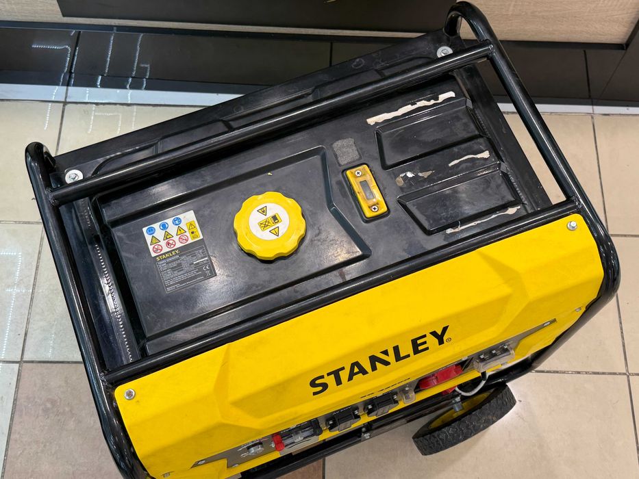 Agregat prądotwórczy Stanley SG 4200B stabilizacja napięcia AVR