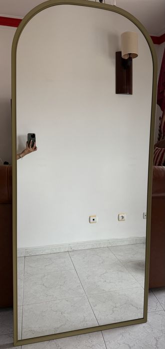 Vendo Espelho (em perfeito estado)