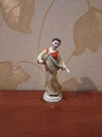 Фарфоровая статуэтка "Китаянка" Вербилки  1950-ые года.