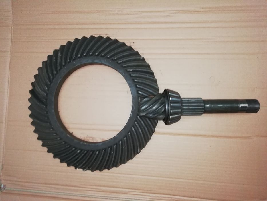 Wałek ataku z kołem talerzowym 7x50 Renault 110,14 110,54 113,12 120,1