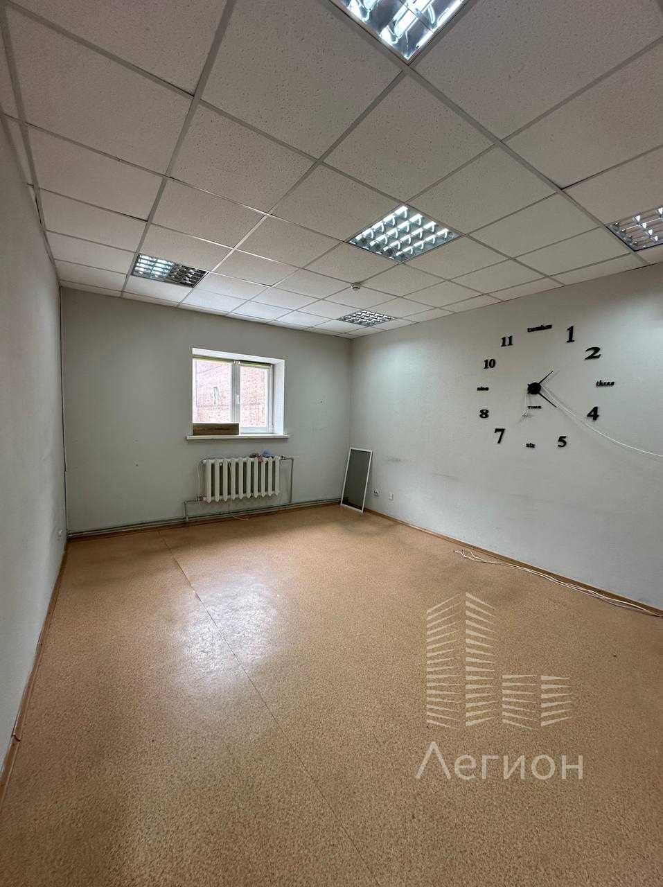 Сдам офис 21м2, метро Майдан Конституции!