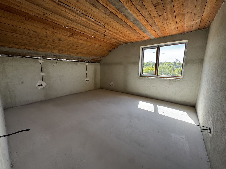 Продаж якісного будинку для великої родини