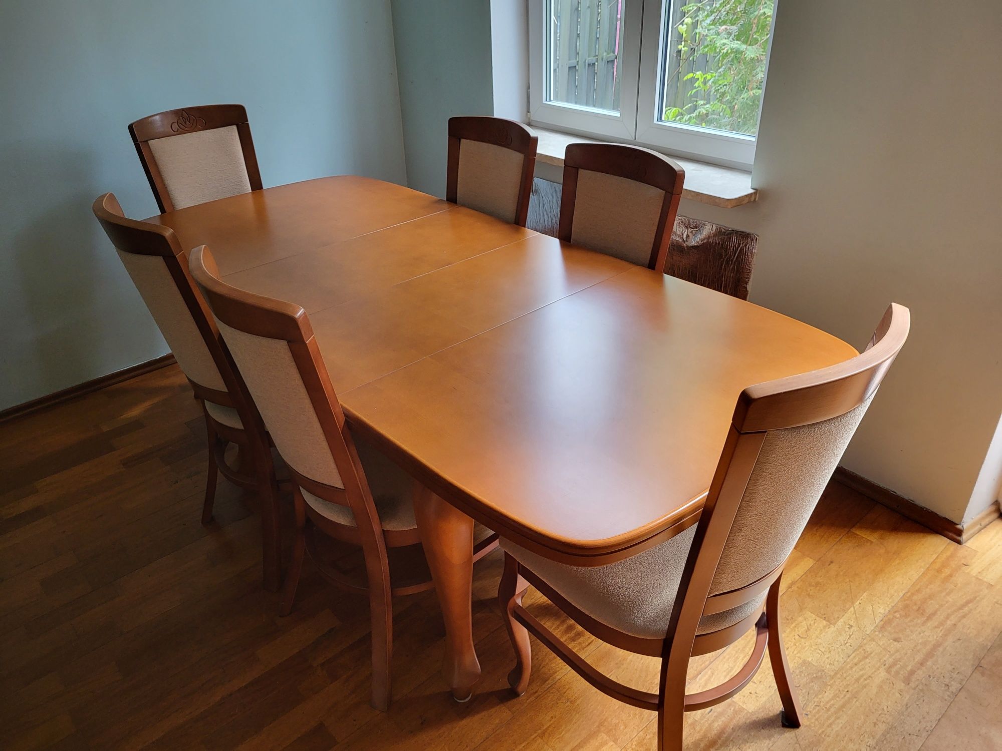 Stół z olchy + 6 krzeseł