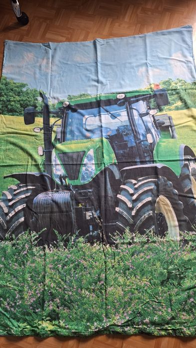 Świecąca pościel z traktorem