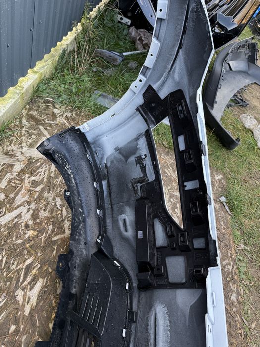 Бампер передній Tesla Y model MY Juniper 2025 передний