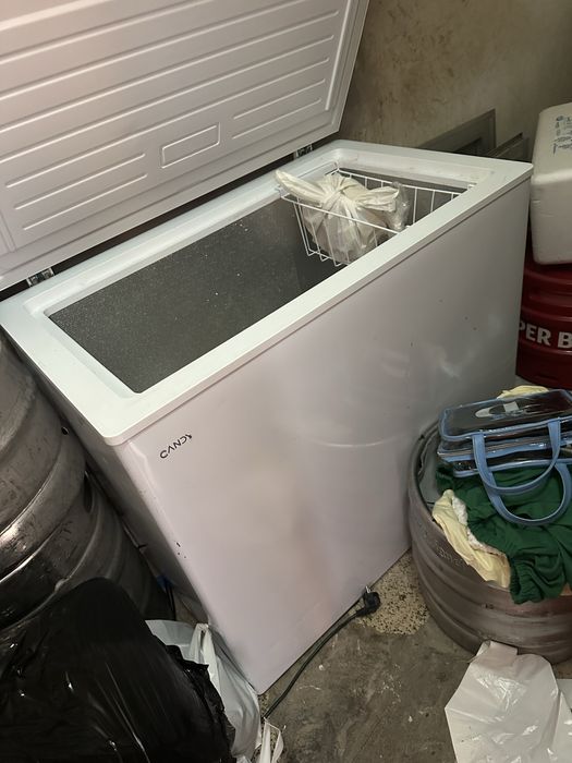 Vendo arca frigorifica com 3 meses de uso !