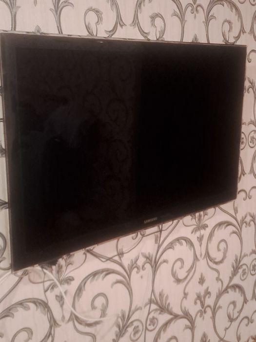 Телевизор Samsung 46