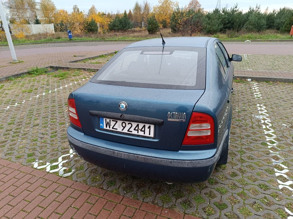 Skoda Octavia  1.6 Benz + Gaz sekw.