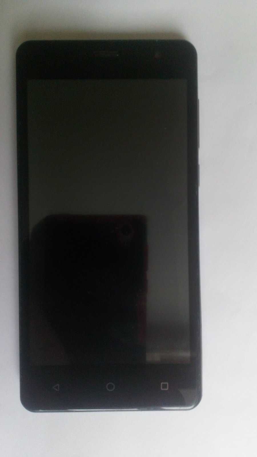 Nomi i5010 в гарному стані. Android 6