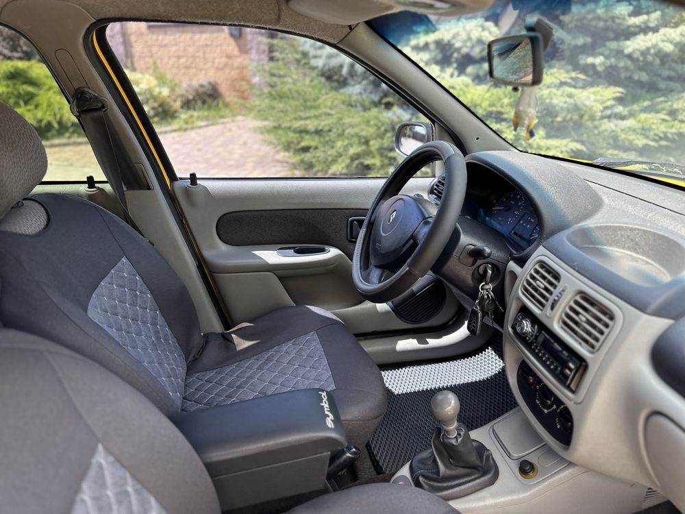 Renault Clio Symbol 2005 року газ/бензин