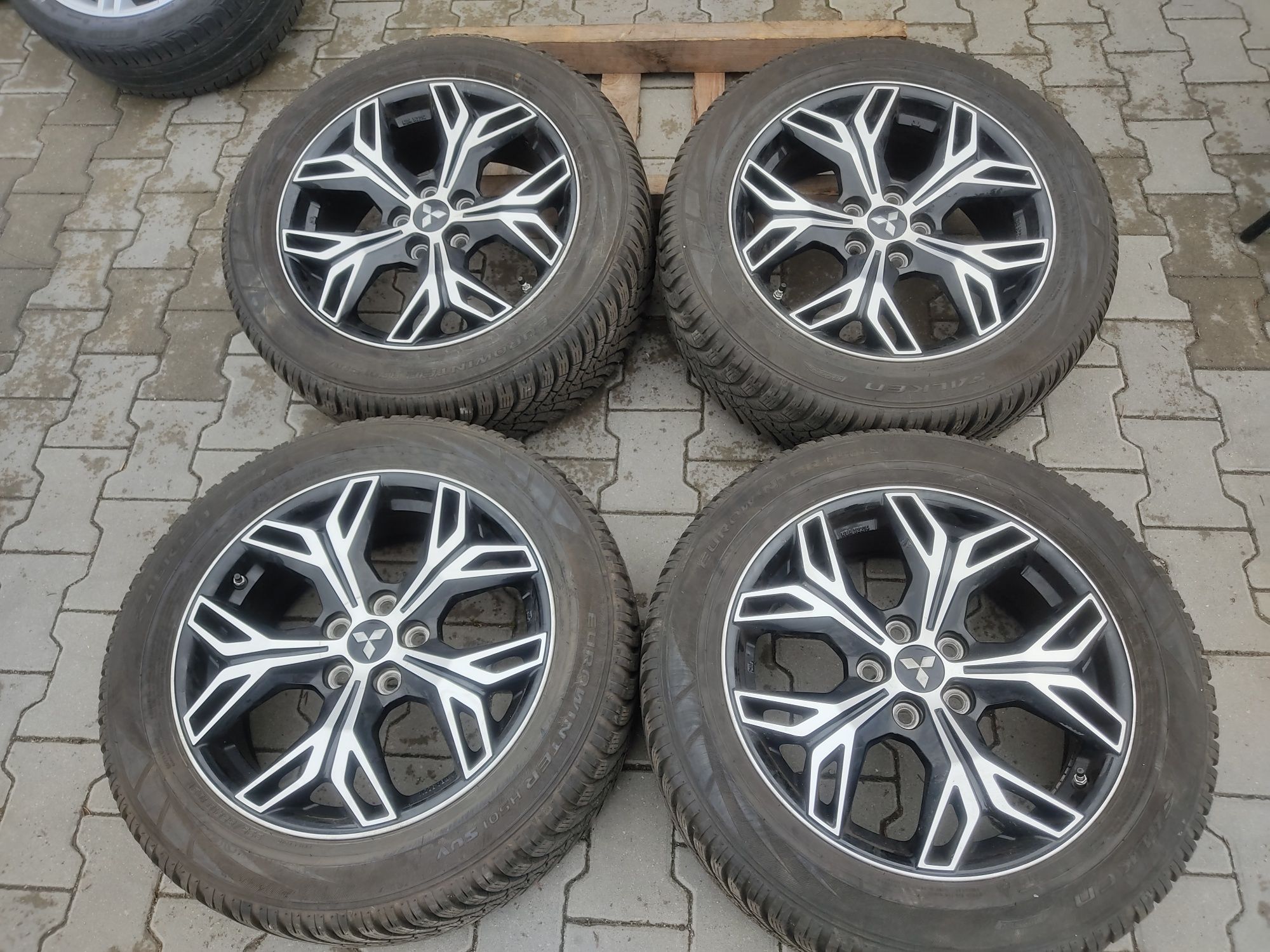komplet kół zimowych do Mitsubishi 5*114.3 Et 38 otwór 67, 1, R 18
