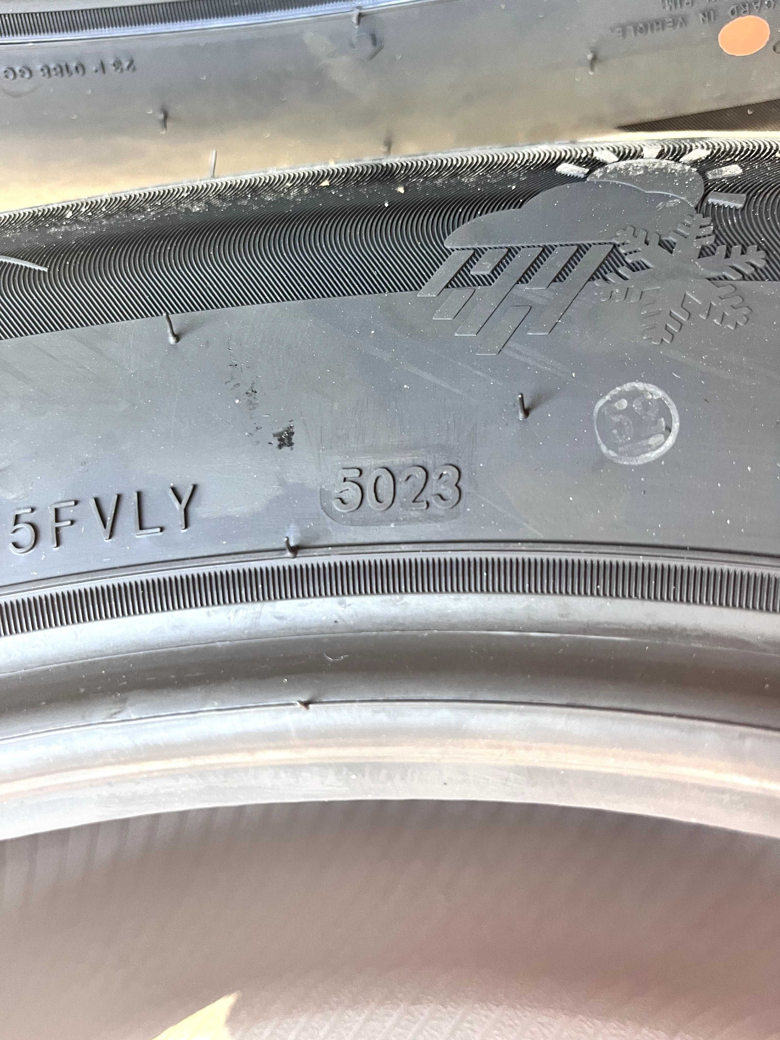 Okazja opony całoroczne 235/65R17 108H XL RoadX RxMotion 4S NOWY MODEL