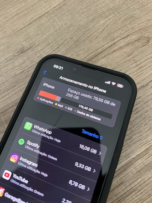 Iphone 14, 256G, sempre usado com capa e proteção de ecra.