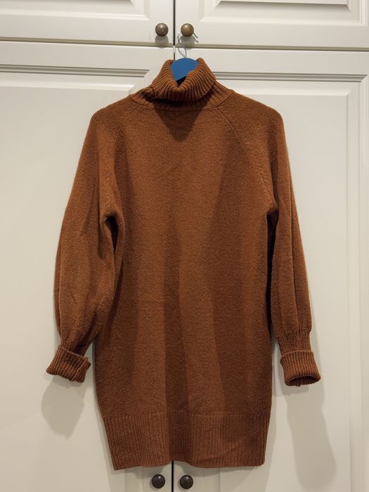 Вовняна сукня-светр