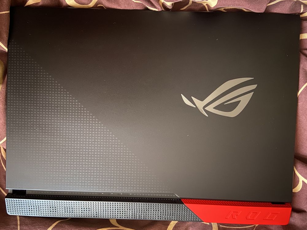 Ноутбук ігровий asus rog‼️СРОЧНО ‼️