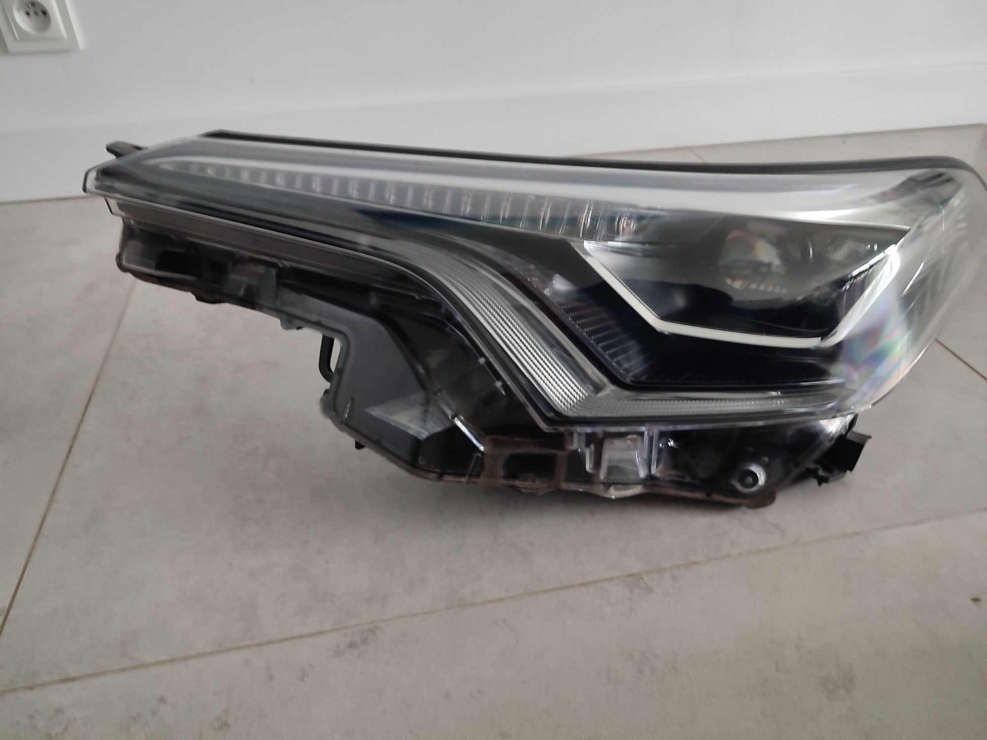 Lampa Reflektor Lewy Przód Toyota C-HR Full Led 17r Oryginał