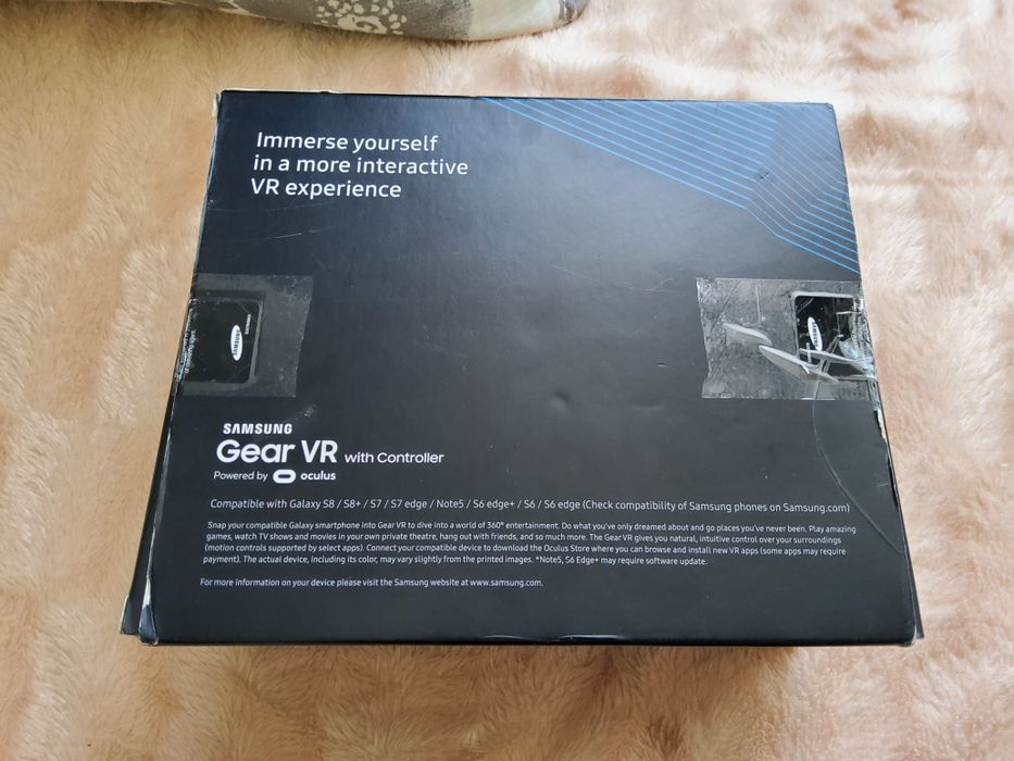 Очки VR Samsung Gear VR R324