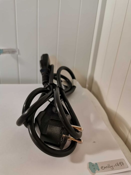 Kabel zasilający męski IEC C13