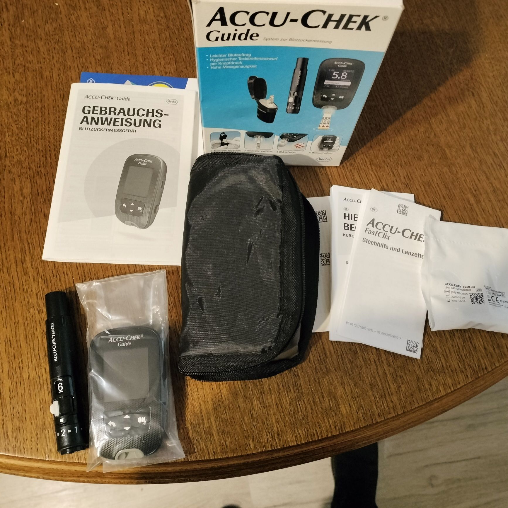 Glukometr Accu-Chek Guide