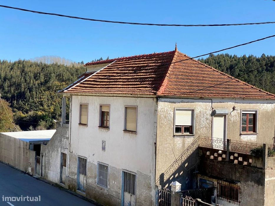 Moradia individual - frente do rio Douro