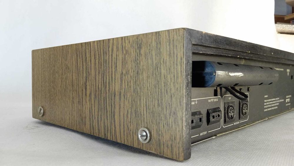 Amplituner Unitra Aida AWS 105