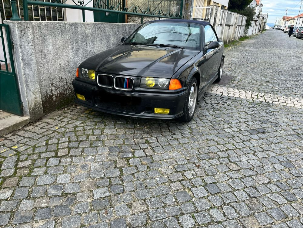 BMW E36 320i Cabrio