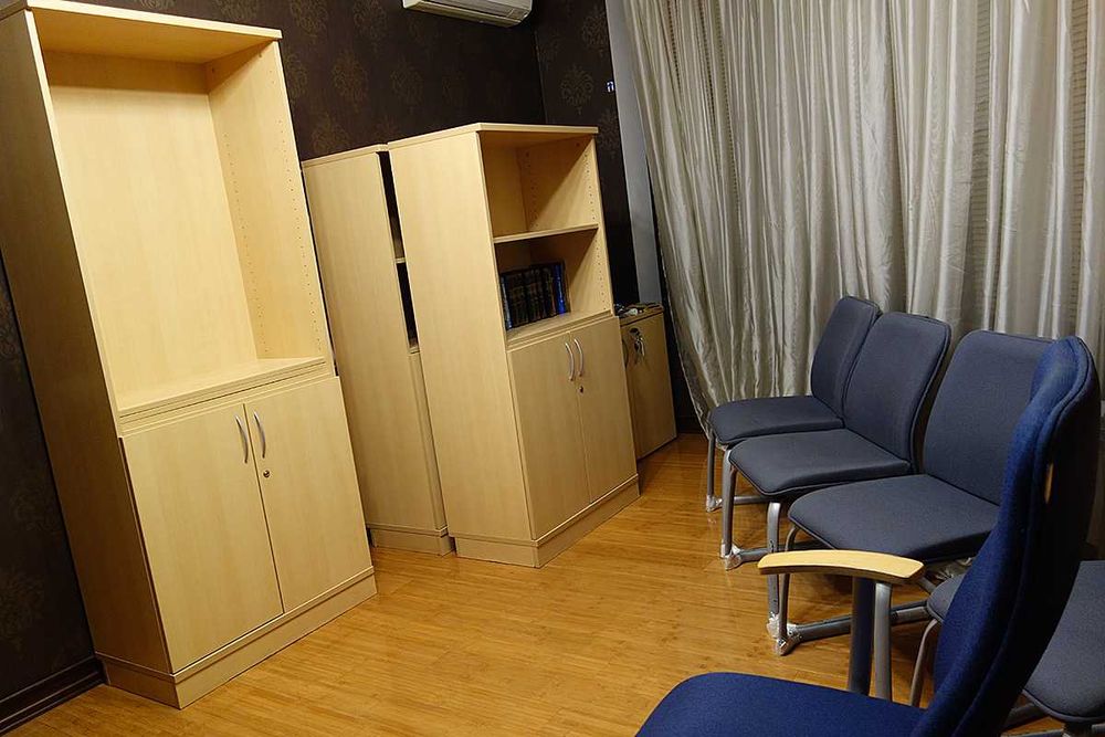 Комплект офісних меблів NARBUTAS - 50% ціни