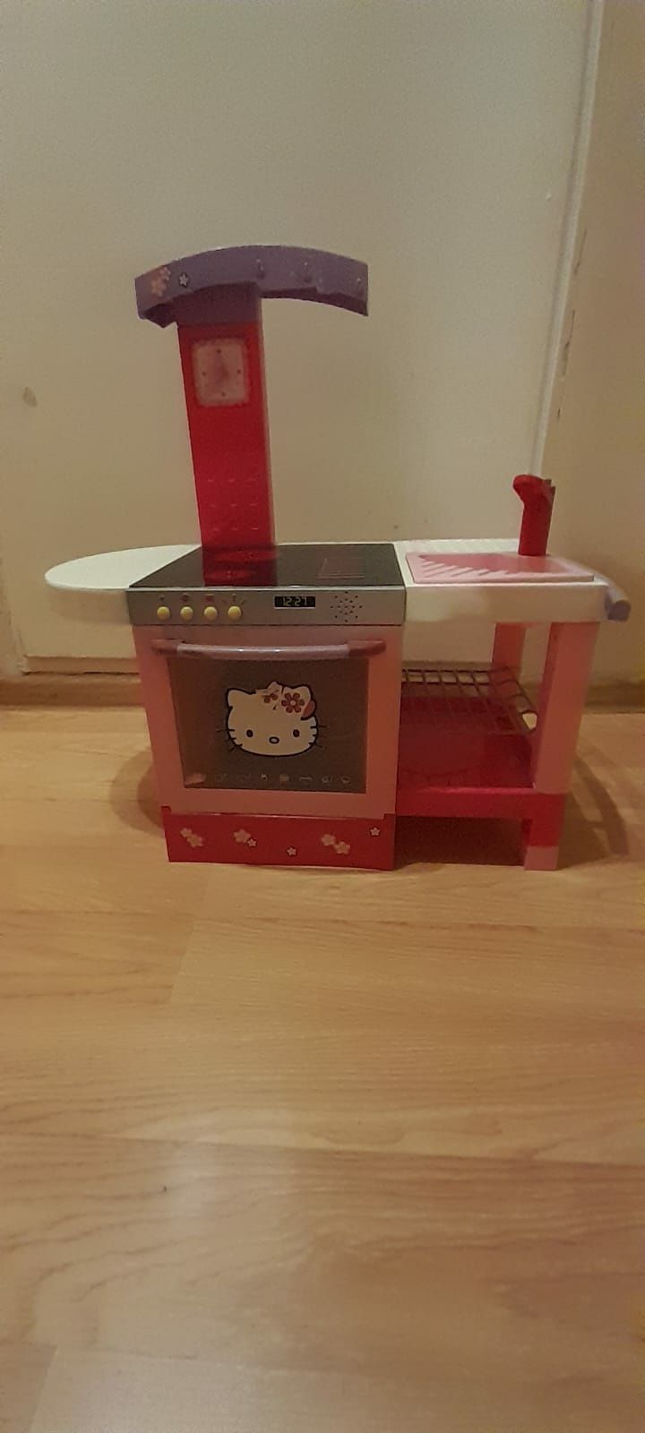 Kuchenka Hello Kitty