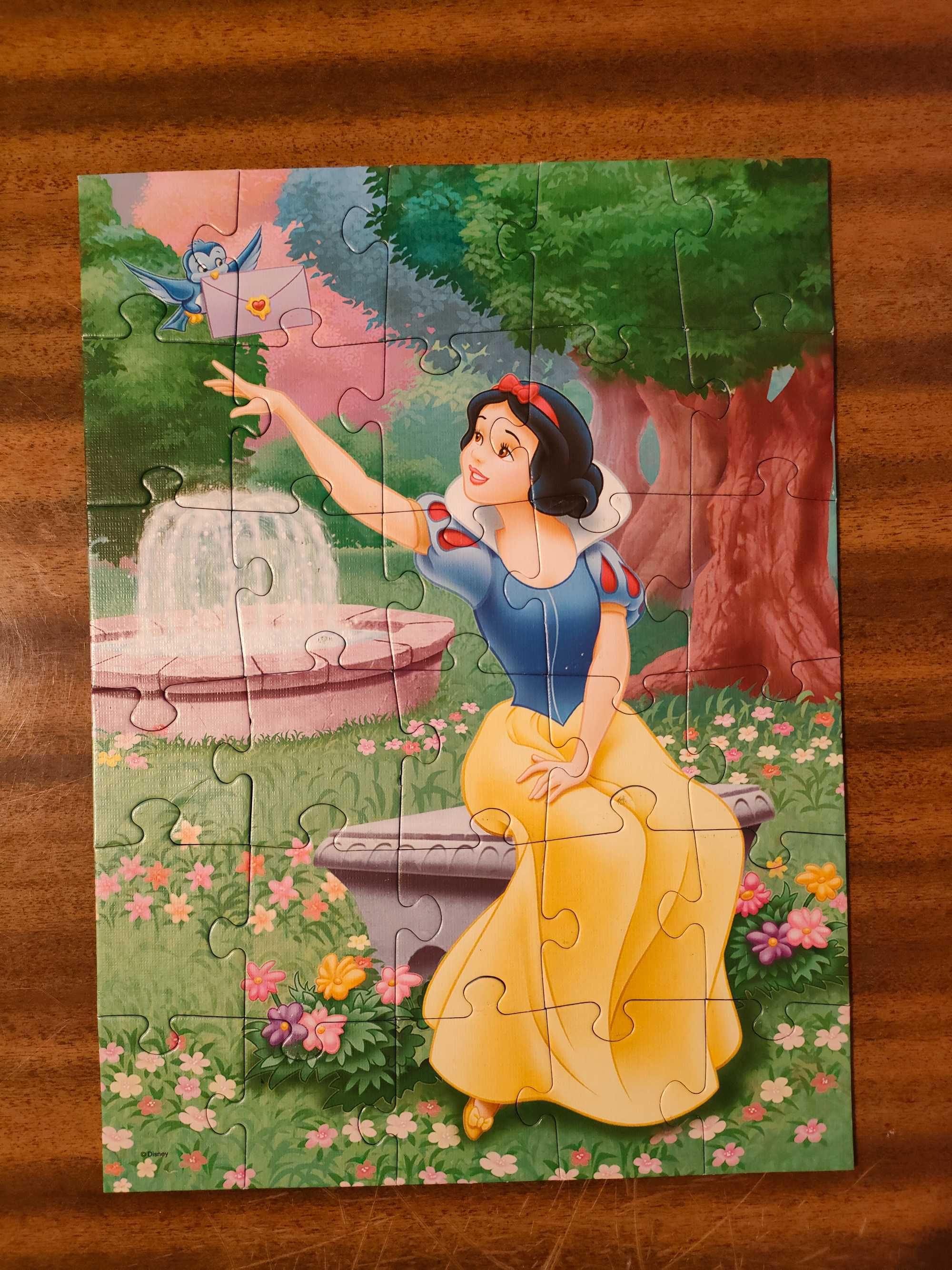 Puzzle - 2 op. postaci z bajek