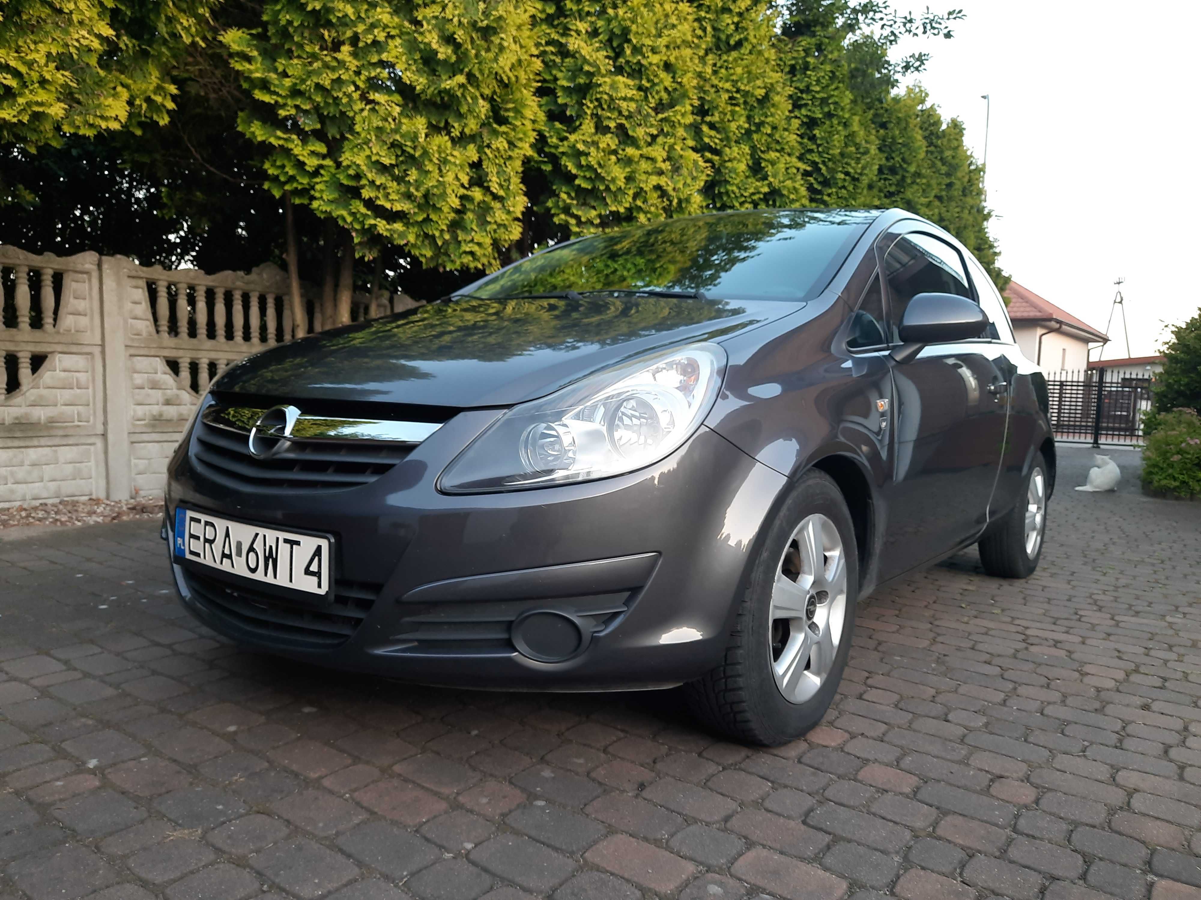 Opel Corsa D 1.4 90 KM – Wersja 111 Jahre – Zadbany, niski przebieg!