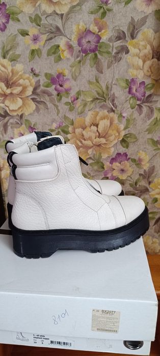 Жіночи Черевики Берці Ботинки Bronx