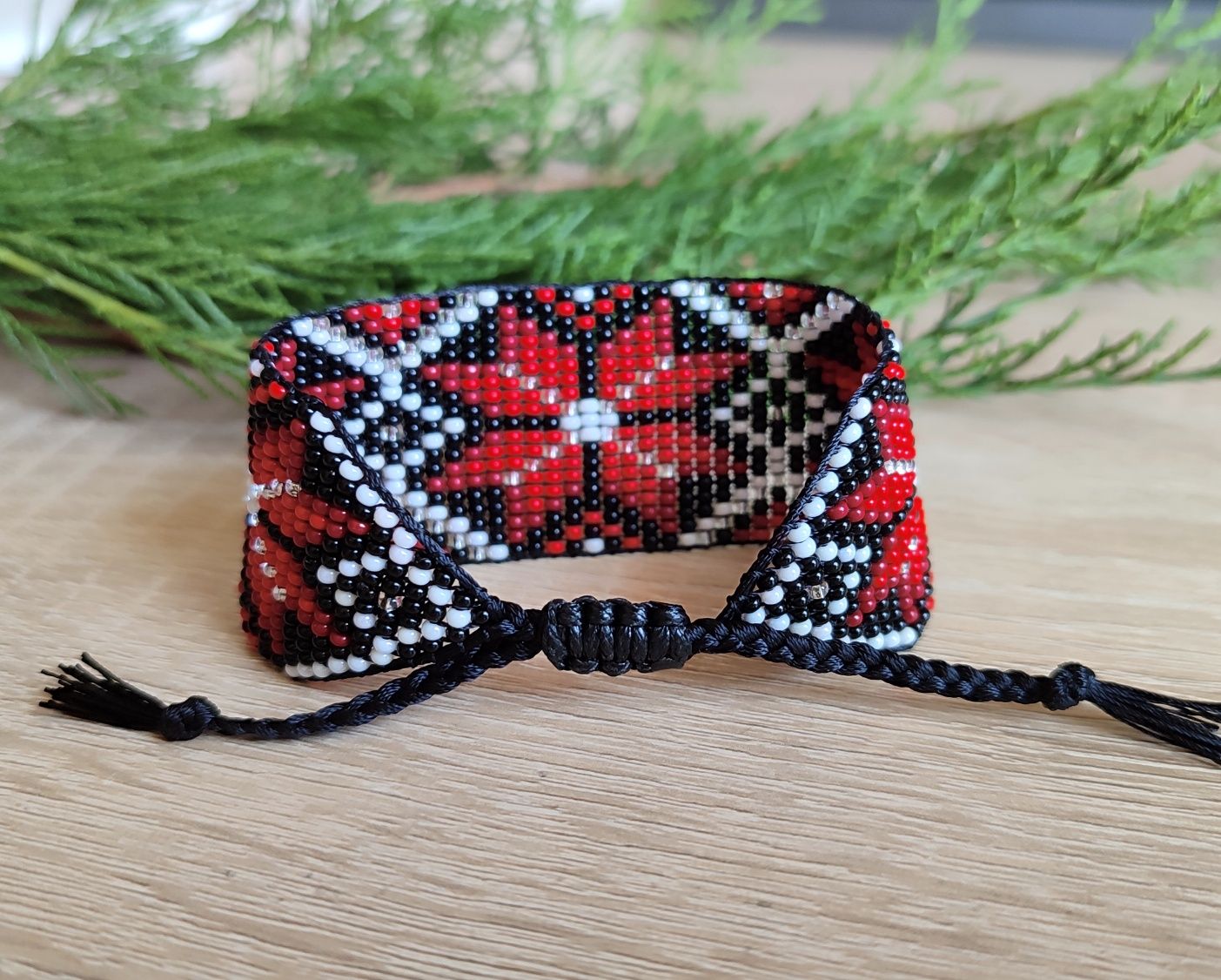 Браслет из бисера патриотический, украшение, вышиванка, аксессуар