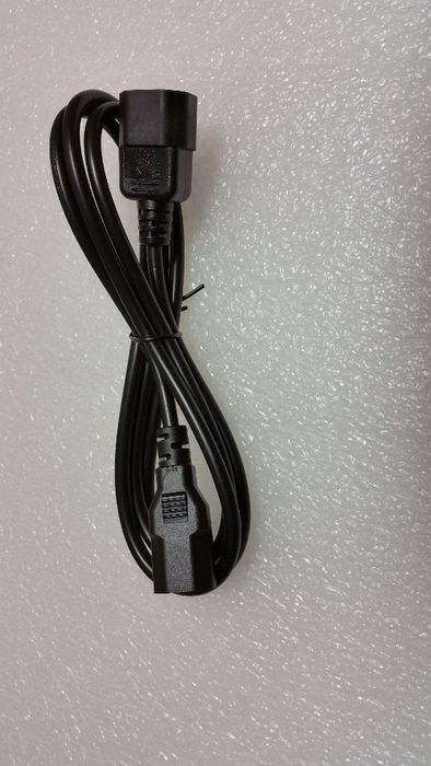 Kabel zasilający do komputera/monitora