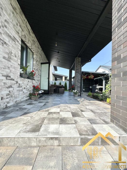 БЕЗ КОМІСІЇ! Продам будинок з авторським сучасним ремонтом! Є ГАЗ