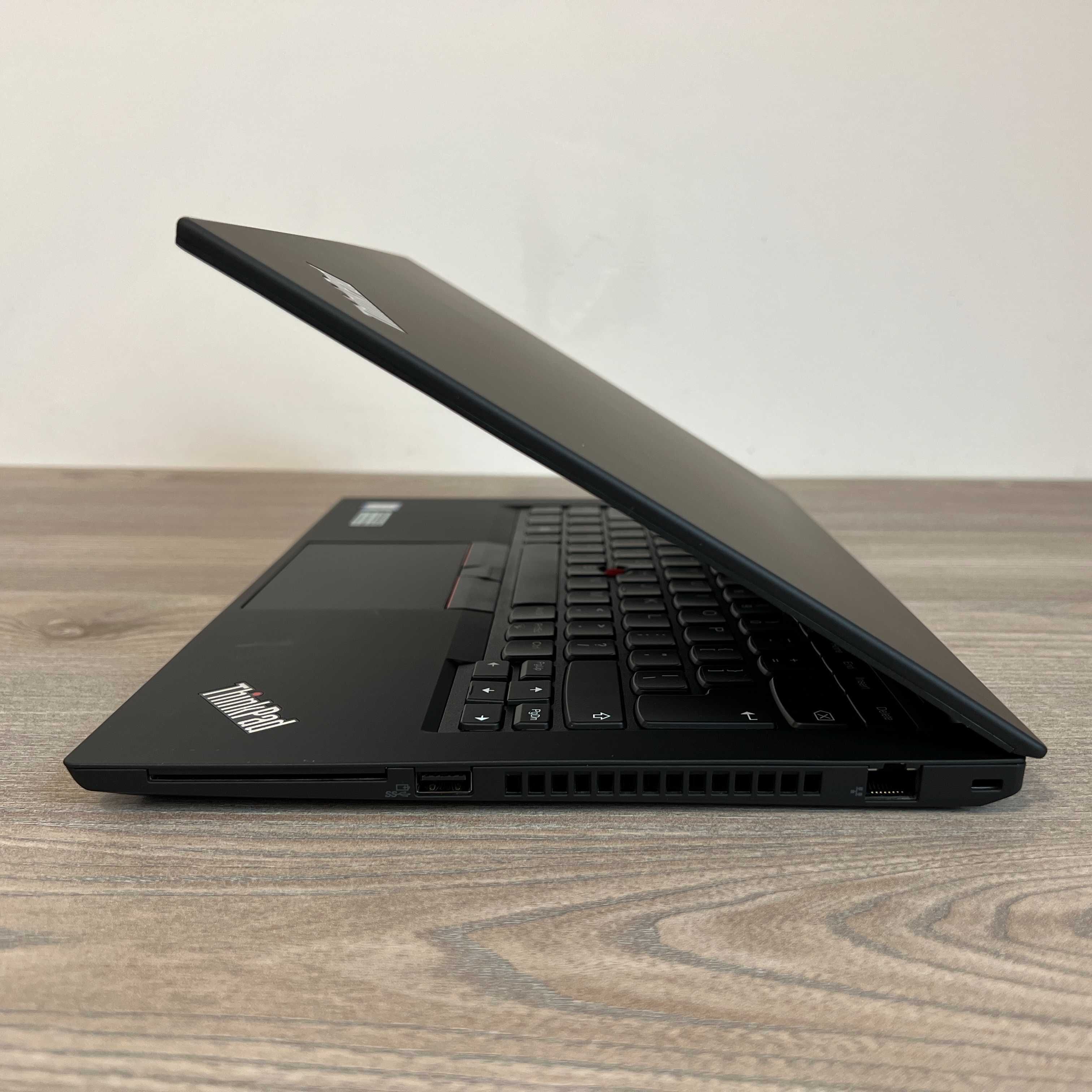 DOTYKOWY |  Laptop Lenovo ThinkPad T490 i5 16GB 256 SSD FHD IPS W11 FV