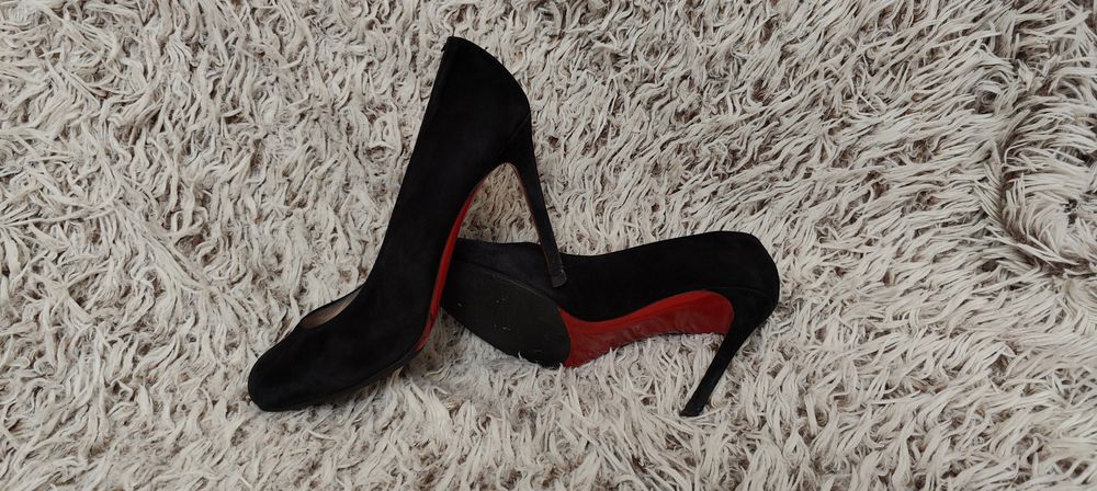 Christian Louboutin оригинал р.38.5 туфли Кристиан Лабутен