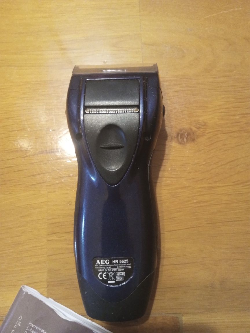 Maszynka do golenia AEG HR5625