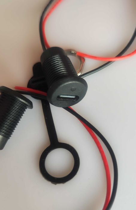 Розетка led Type-C контакт з гайкою