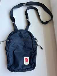 Saszetka na szyję Fjallraven High Coast Pocket - navy