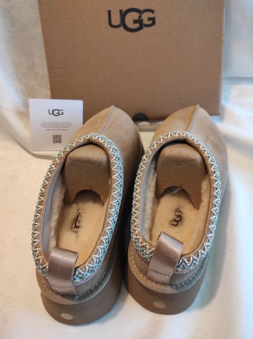 Nowe UGG 39 wkładka buta 25 cm